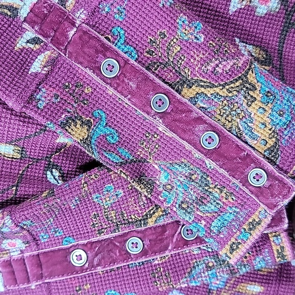 New Sundance Willowherb Thermal Knit Tee in Raspberry - Picture 8 of 14